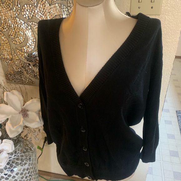 1 HOUR Torrid black cardigan sweater plus 18/20 - Picture 1 of 6